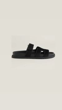 Noir Strap Sandal