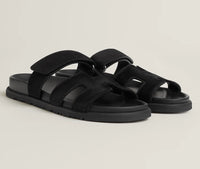Noir Strap Sandal