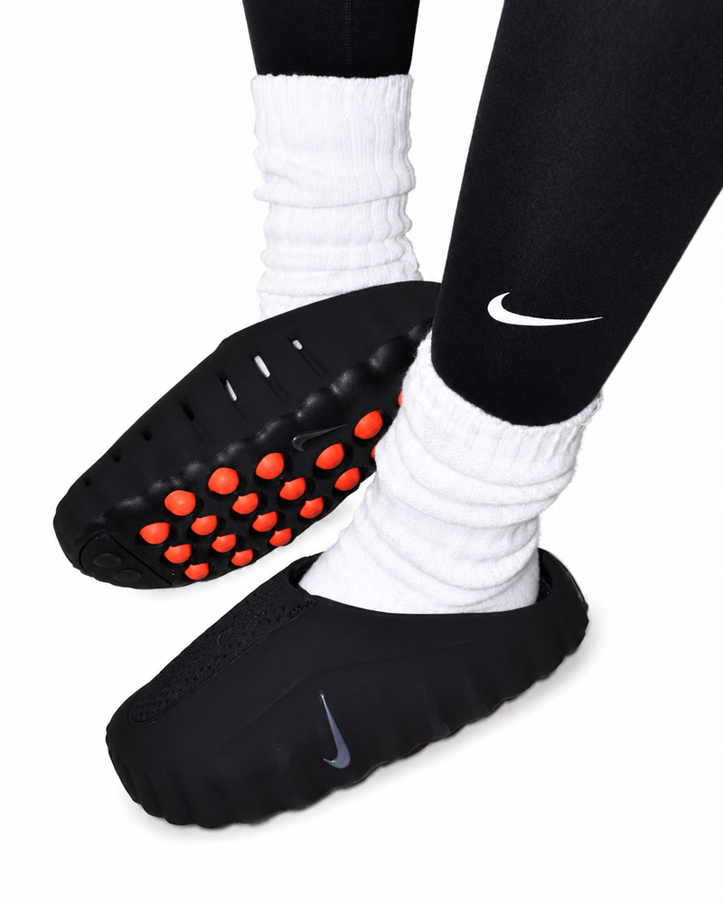 Nike Mind 001 Mule – Black / Red